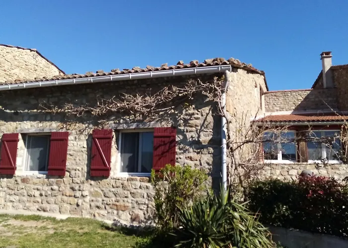 Au Bonheur Des Hotes En Auvergne Prázdninový dům